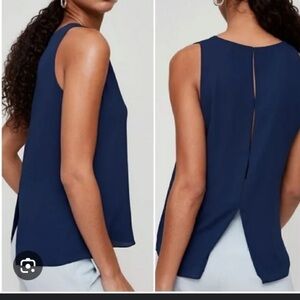 ARITZIA BABATON Maddox Blouse Teal Size  Small Sleeveless V Neck